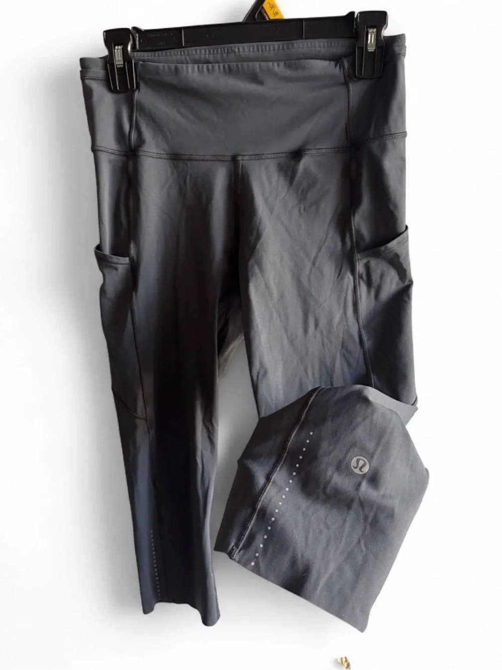 lululemon athletica sleek black